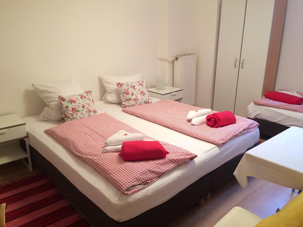 Cityhotel Junger Fuchs Salzburg Rum bild